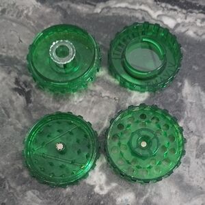 Alternate Vivant Herb Grinder